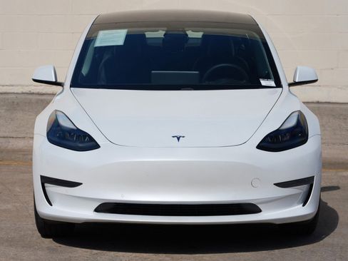 Used 2021 Tesla Model 3 Standard Range Plus RWD image 47