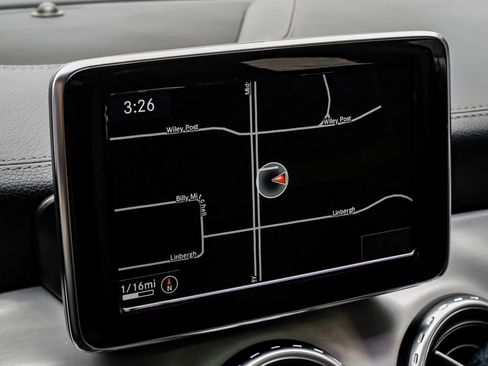 Used 2015 Mercedes-Benz GLA 45 AMG GLA 45 AMG 4MATIC Sport Utilit image 28