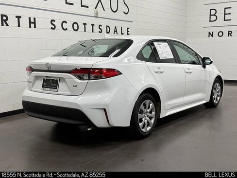 Used 2023 Toyota Corolla LE FWD image 4