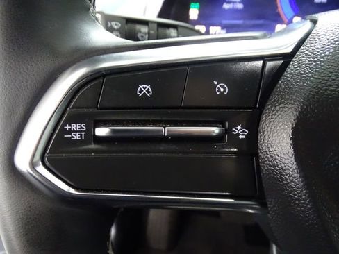 Used 2025 Chevrolet Equinox EV LT FWD image 7