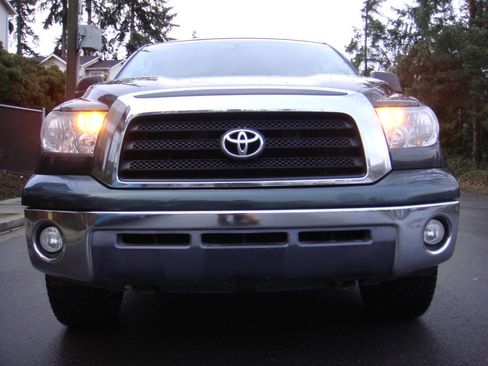 Used 2008 Toyota Tundra SR5 image 2
