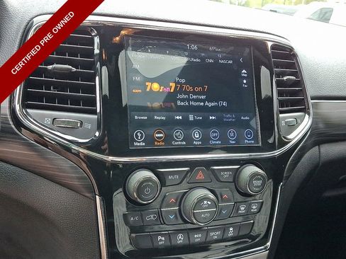 Used 2019 Jeep Grand Cherokee Altitude image 23