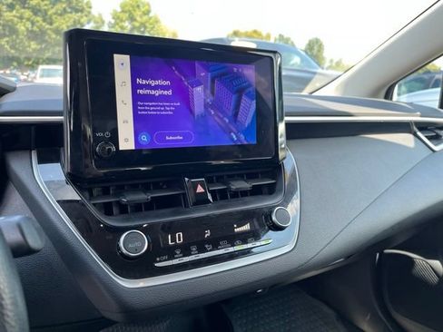 Used 2024 Toyota Corolla LE FWD image 23