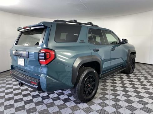 Used 2025 Toyota 4Runner TRD Off-Road AWD/4WD image 9