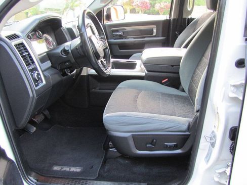 Used 2017 RAM 3500 Big Horn AWD/4WD image 12