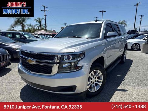 Used 2015 Chevrolet Suburban LT RWD image 1