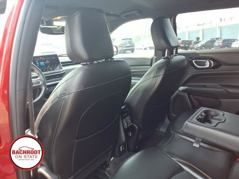 Used 2022 Jeep Compass Limited AWD/4WD image 27
