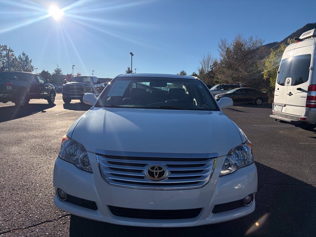 Used 2008 Toyota Avalon Limited FWD image 4