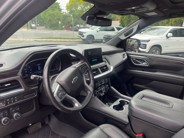 Used 2023 Chevrolet Suburban Z71 w/ Luxury Package AWD/4WD image 10