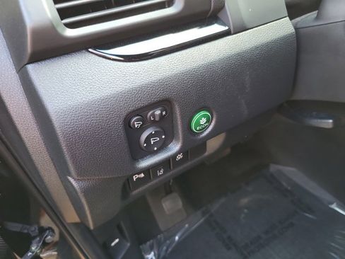 Used 2022 Honda Pilot Black Edition image 32