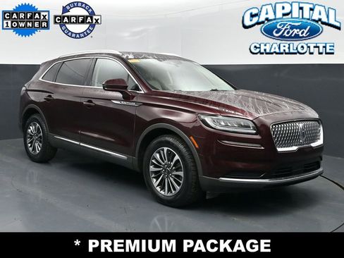 Used 2023 Lincoln Nautilus AWD w/ Premium Package image 3