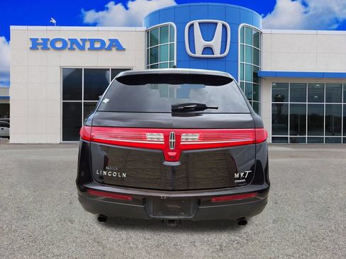 Used 2014 Lincoln MKT AWD w/ Equipment Group 201A image 4