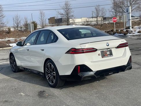 Certified 2026 BMW 530i xDrive w/ M Sport Package image 5