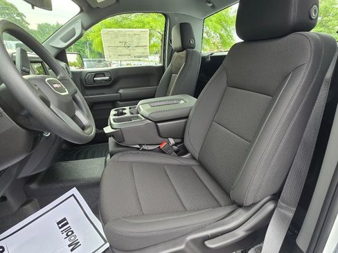 New 2025 GMC Sierra 1500 Pro image 4