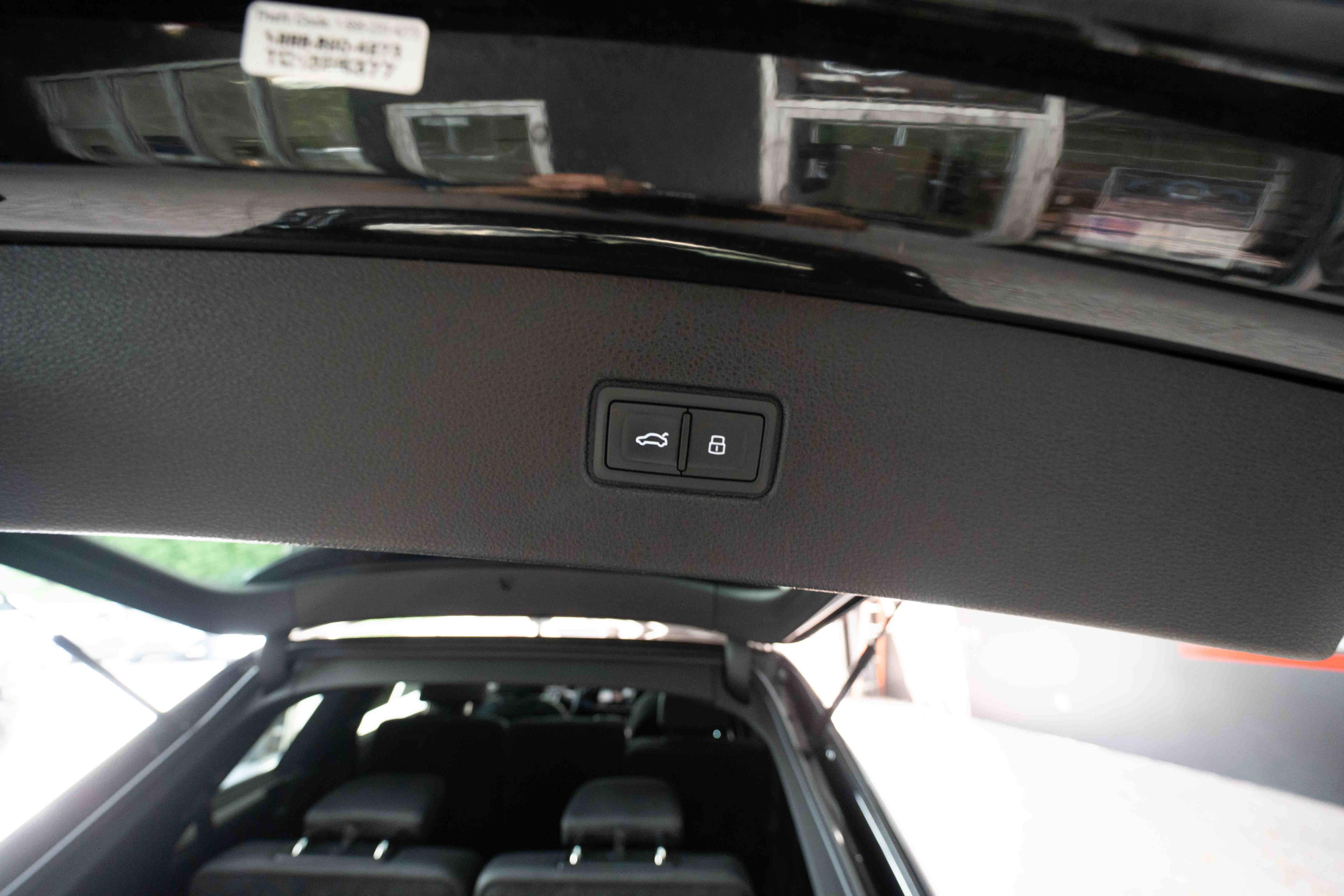 Used 2023 Audi Q7 3.0T Premium Plus w/ Premium Plus Package AWD/4WD image 29