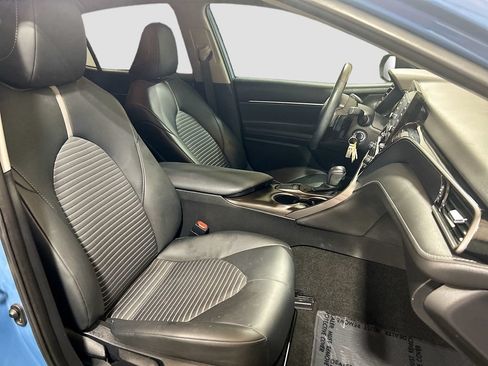 Used 2024 Toyota Camry SE FWD image 23
