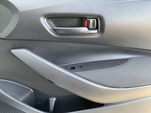 Used 2024 Toyota Corolla LE image 19