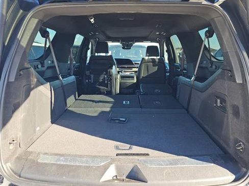 Used 2023 Cadillac Escalade ESV Sport image 14