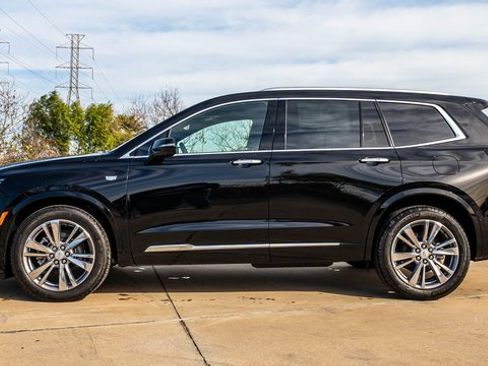 New 2025 Cadillac XT6 Premium Luxury w/ Platinum Package image 4