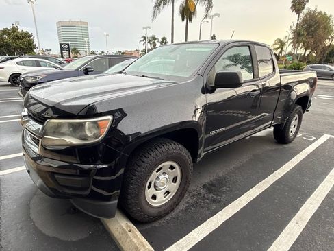 Used 2018 Chevrolet Colorado W/T RWD image 1