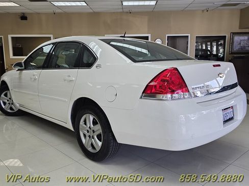 Used 2006 Chevrolet Impala LT FWD image 3