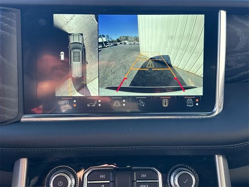 Used 2023 GMC Yukon XL Denali w/ Denali Reserve Package image 32