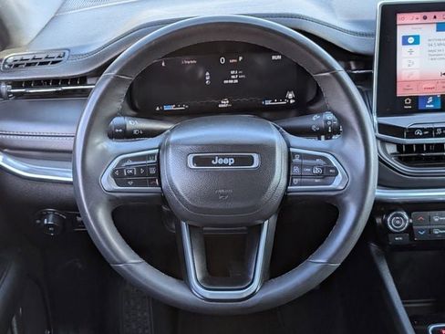 Used 2023 Jeep Compass High Altitude image 13