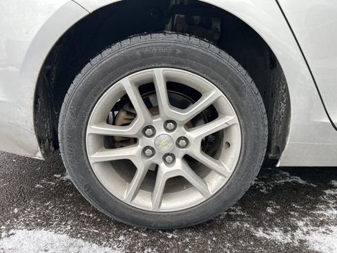 Used 2013 Chevrolet Malibu LT w/ Power Convenience Package image 7