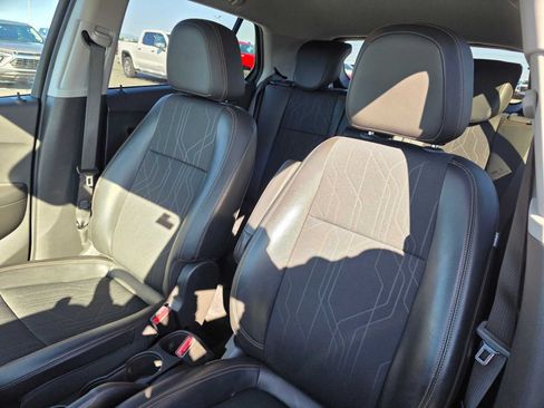 Certified 2019 Chevrolet Trax LT w/ LT Convenience Package AWD/4WD image 20