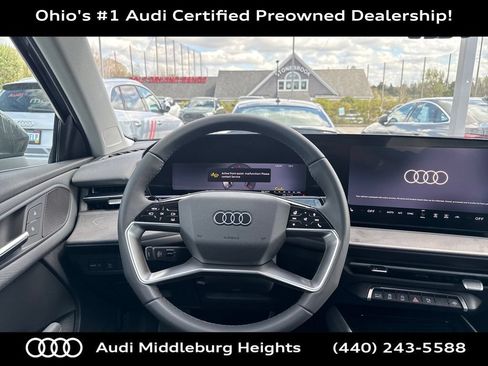 Used 2026 Audi Q3 quattro 2.0T AWD/4WD image 14