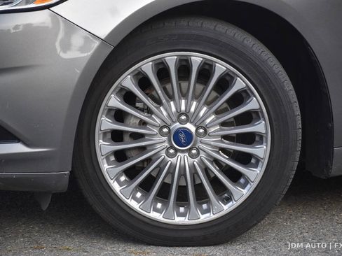 Used 2014 Ford Fusion Titanium FWD image 38