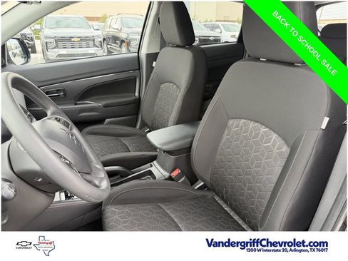 Used 2025 Mitsubishi Outlander Sport ES AWD/4WD image 21