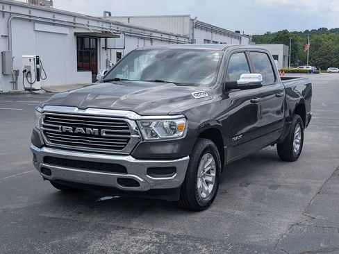 Used 2023 RAM 1500 Laramie AWD/4WD image 3