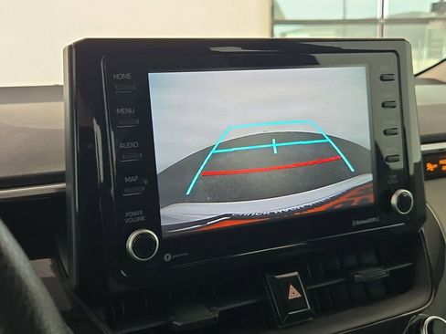 Used 2022 Toyota Corolla LE image 20