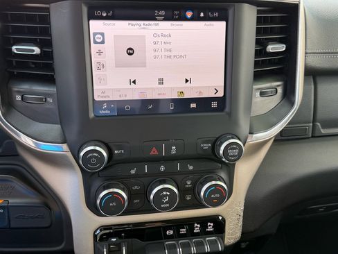 Used 2022 RAM 2500 Laramie image 12