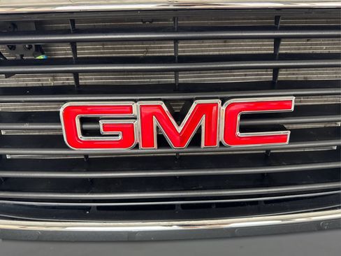 Used 2025 GMC Savana 2500 w/ Driver Convenience Package RWD image 23