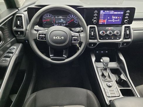 Used 2022 Kia Sorento LX FWD image 22