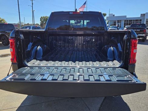 New 2026 RAM 1500 Laramie w/ Sport Appearance Package AWD/4WD image 13