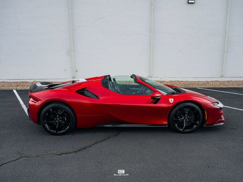 Used 2025 Ferrari SF90 Spider AWD/4WD image 5