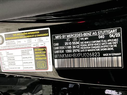 Used 2023 Mercedes-Benz GLC 300 4MATIC w/ AMG Line image 31