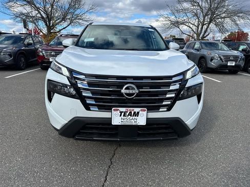 New 2026 Nissan Rogue SV image 2