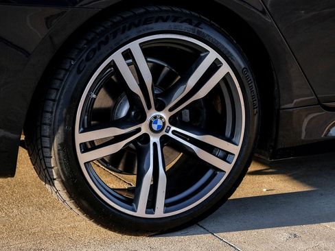 Used 2016 BMW 750i xDrive image 56