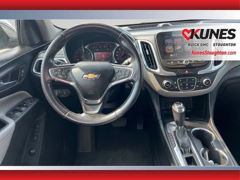 Used 2018 Chevrolet Equinox Premier FWD image 23