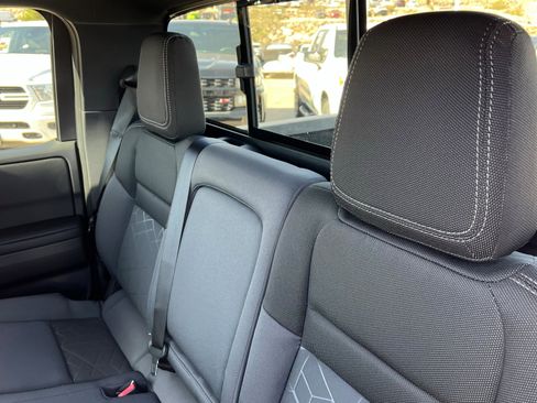 New 2026 Nissan Frontier SV image 20