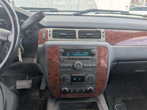 Used 2010 Chevrolet Silverado 1500 LTZ w/ Convenience Package image 4