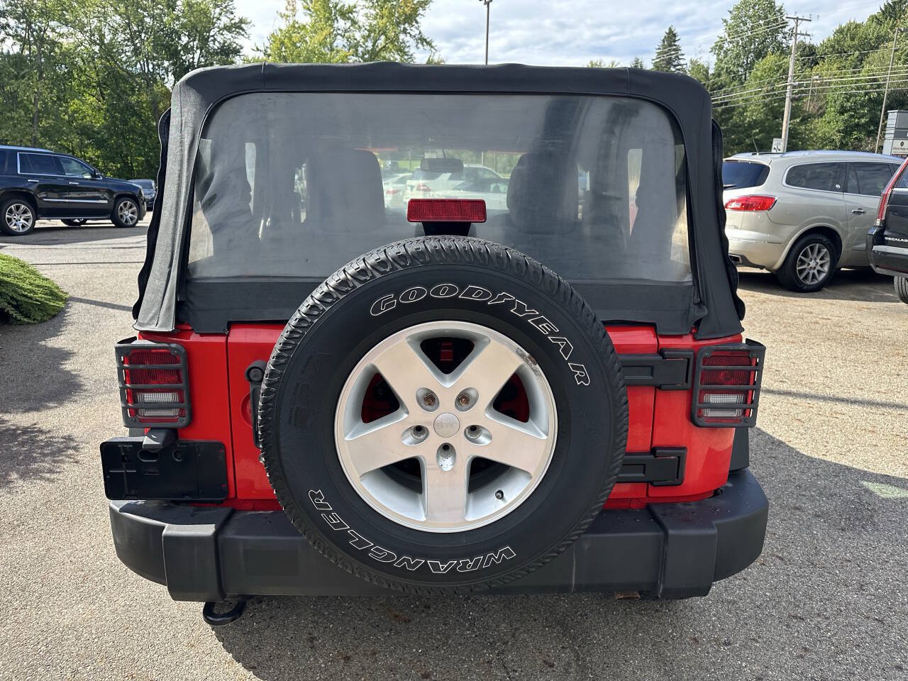 Used 2015 Jeep Wrangler Sport w/ Quick Order Package 23S AWD/4WD image 5