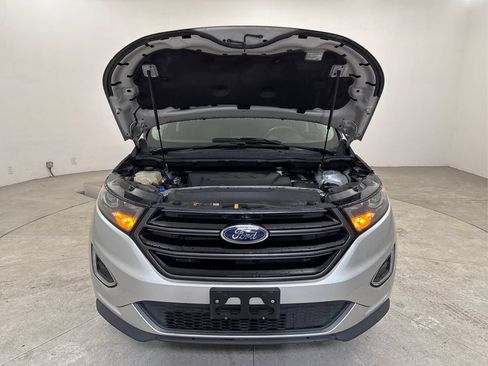 Used 2018 Ford Edge Sport w/ Technology Package AWD/4WD image 19