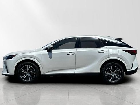 Used 2024 Lexus RX 350 FWD w/ Technology Package image 3