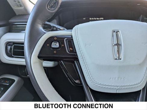 Used 2023 Lincoln Aviator Black Label w/ Class IV Trailer Tow Package image 15