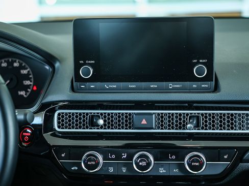 Used 2025 Honda Civic Sport image 21